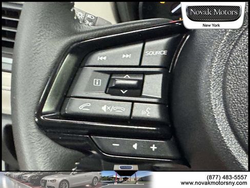 Used 2025 Subaru Forester Premium AWD/4WD image 20