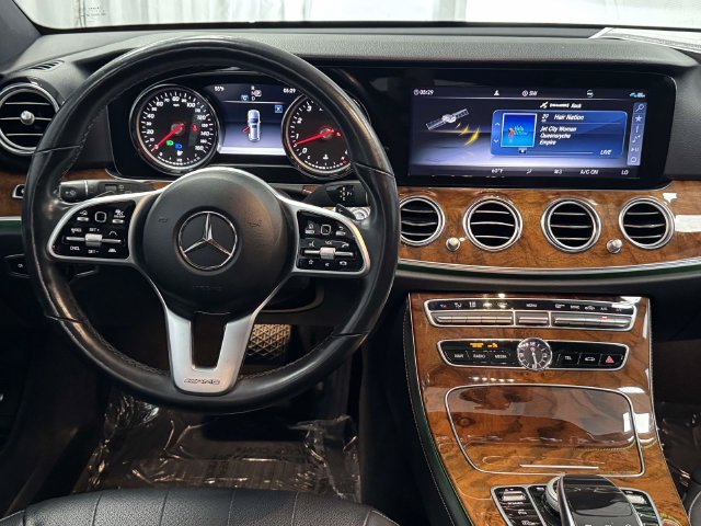 Used 2019 Mercedes-Benz E 450 4MATIC Wagon w/ Driver Assistance Package image 56