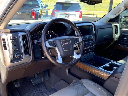 Used 2018 GMC Sierra 1500 SLT AWD/4WD image 17