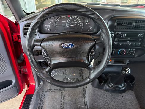 Used 2001 Ford Ranger XLT AWD/4WD image 16