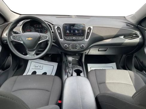 Used 2024 Chevrolet Malibu LT FWD image 23