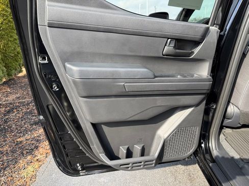 New 2026 Toyota Tacoma SR5 image 31