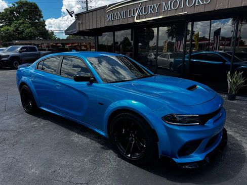Used 2023 Dodge Charger Scat Pack RWD image 4