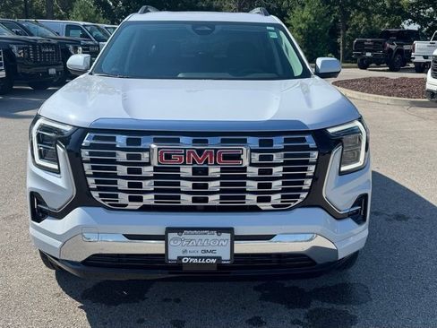 Used 2026 GMC Terrain Denali AWD/4WD image 7