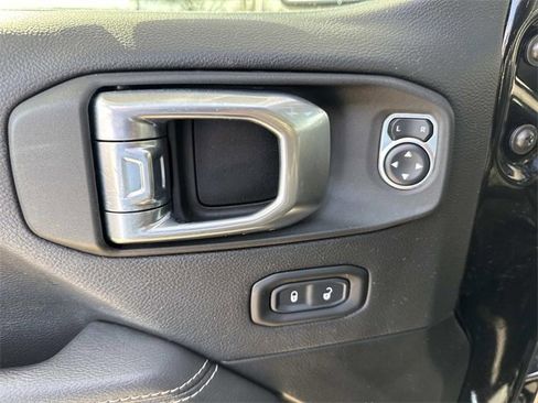 Used 2021 Jeep Wrangler Unlimited Sahara w/ Cold Weather Group image 22