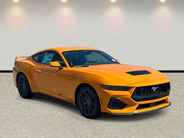 New 2026 Ford Mustang GT Premium w/ GT Performance Package RWD image 3
