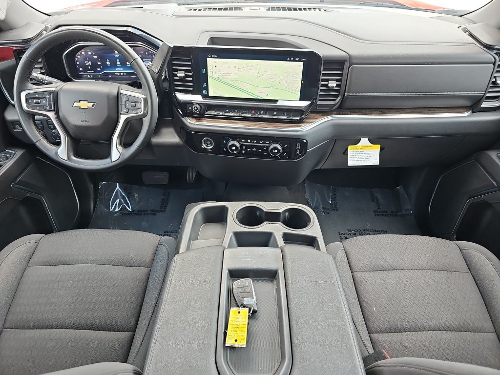 Used 2023 Chevrolet Silverado 1500 LT AWD/4WD image 12