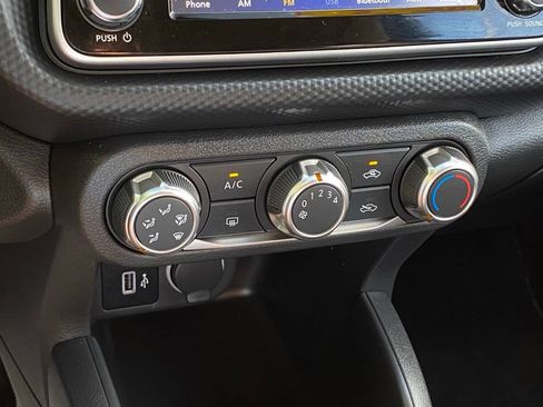 Used 2025 Nissan Kicks Play S FWD image 16
