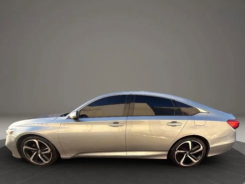 Used 2019 Honda Accord Sport image 8