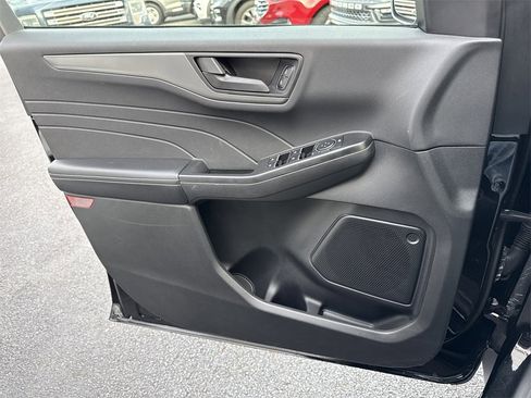 Used 2025 Ford Escape Active w/ Cold Weather Package image 22