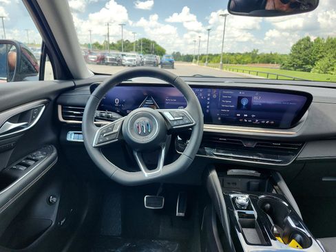 New 2025 Buick Envision Sport Touring image 11