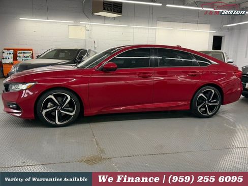Used 2018 Honda Accord Sport image 12