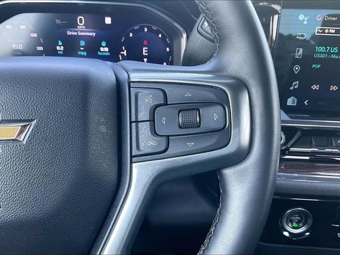 Used 2023 Chevrolet Silverado 1500 LT AWD/4WD image 13