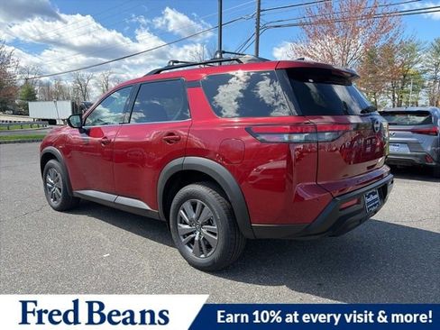 New 2026 Nissan Pathfinder SV image 5