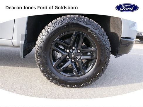 Used 2024 Chevrolet Silverado 1500 Custom Trail Boss image 11