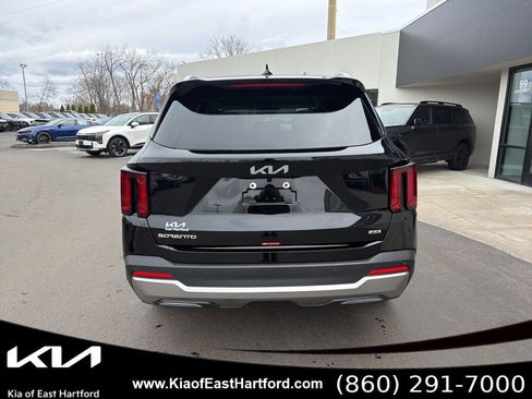 New 2026 Kia Sorento S AWD/4WD image 7
