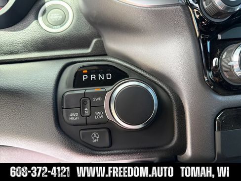 New 2026 RAM 1500 Express AWD/4WD image 21