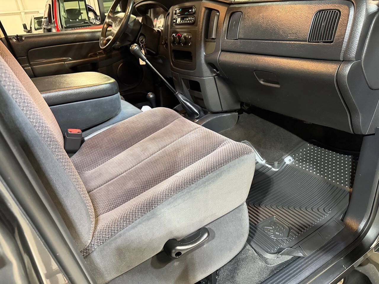 Used 2003 Dodge Ram 2500 Truck SLT AWD/4WD image 46
