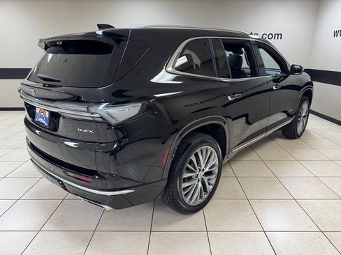 Used 2025 Buick Enclave Avenir w/ Super Cruise Package image 6