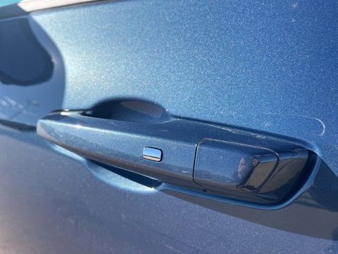 New 2026 Chevrolet Equinox LT w/ Convenience Package II image 61