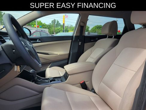 Used 2016 Hyundai Tucson SE w/ Option Group 02 FWD image 14