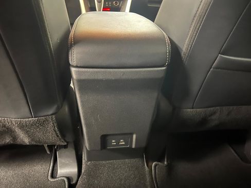 Used 2025 Mitsubishi Eclipse Cross AWD image 54