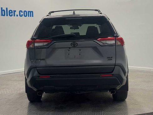 Used 2021 Toyota RAV4 XLE image 7