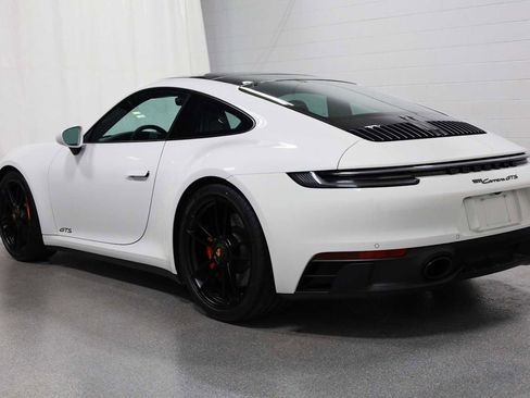 Certified 2022 Porsche 911 Carrera GTS image 3