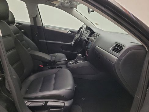 Used 2017 Volkswagen Jetta SE FWD image 21