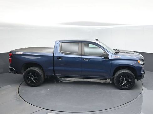 Used 2022 Chevrolet Silverado 1500 LT Trail Boss w/ Convenience Package II AWD/4WD image 47