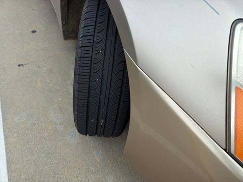 Used 2005 Honda Accord Hybrid Sedan image 16