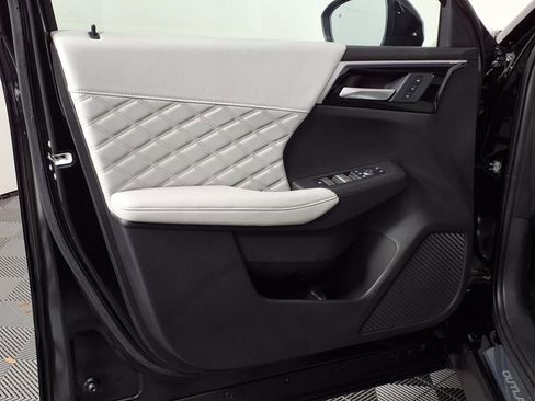 New 2025 Mitsubishi Outlander SEL AWD/4WD image 21