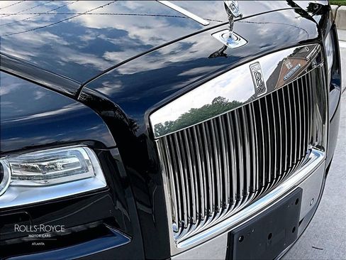 Certified 2013 Rolls-Royce Ghost RWD image 28