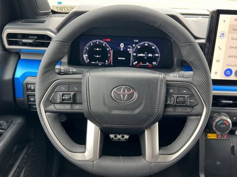 Used 2025 Toyota Tacoma TRD Sport w/ TRD Sport Upgrade Package AWD/4WD image 21
