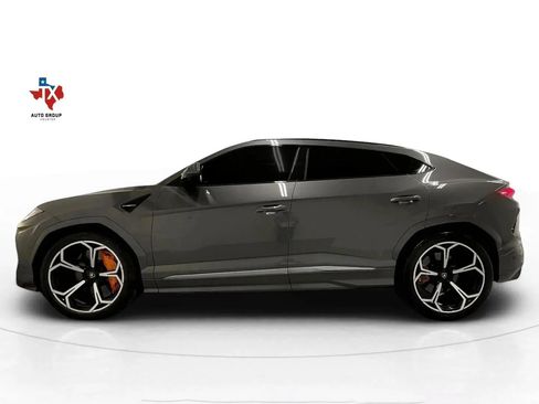 Used 2021 Lamborghini Urus AWD/4WD image 45