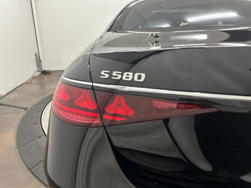 New 2027 Mercedes-Benz S 580 4MATIC Sedan image 10