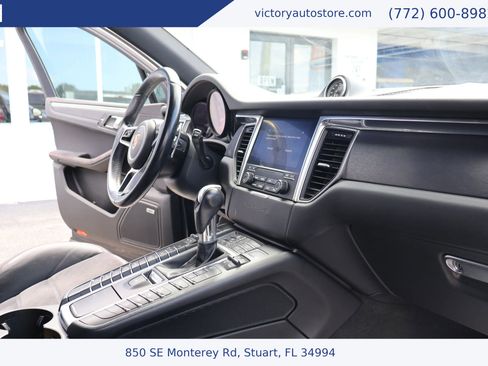 Used 2017 Porsche Macan GTS image 16