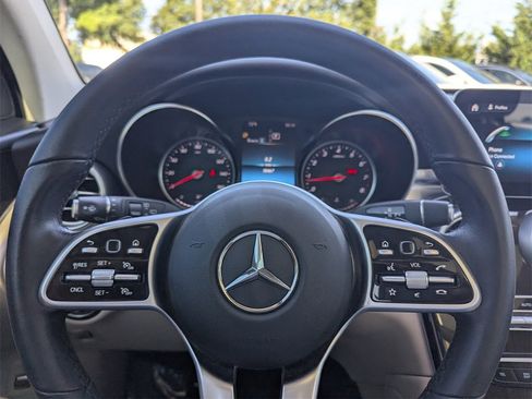 Used 2022 Mercedes-Benz GLC 300 GLC 300 w/ Premium Package Lite image 20