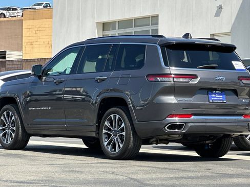 Used 2022 Jeep Grand Cherokee L Overland w/ Advanced Protech Group III AWD/4WD image 5