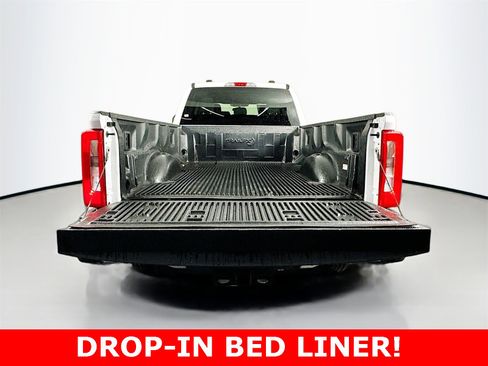 Used 2024 Ford F250 XLT image 7