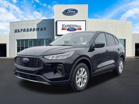 Used 2025 Ford Escape Active image 2