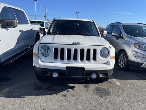 Used 2016 Jeep Patriot Latitude image 5