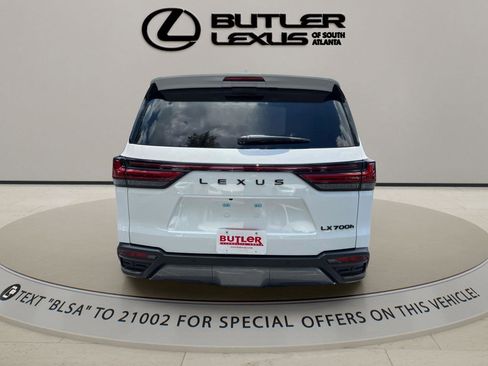 New 2025 Lexus LX 700h Overtrail image 6