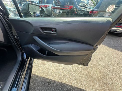 Used 2024 Toyota Corolla LE FWD image 17
