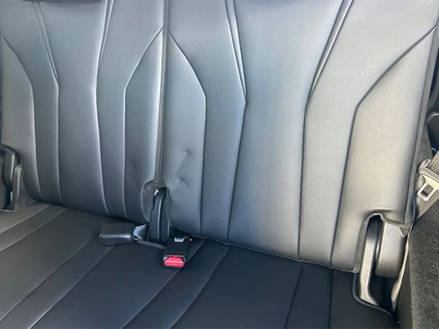 Certified 2025 Acura MDX FWD image 16