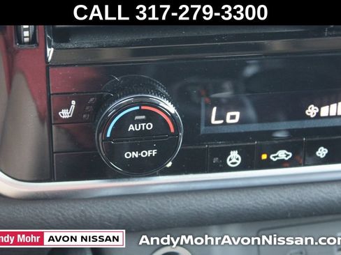 Used 2023 Nissan Rogue SV w/ SV Premium Package AWD/4WD image 41