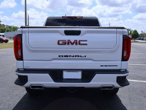 Used 2024 GMC Sierra 1500 Denali w/ Technology Package image 4