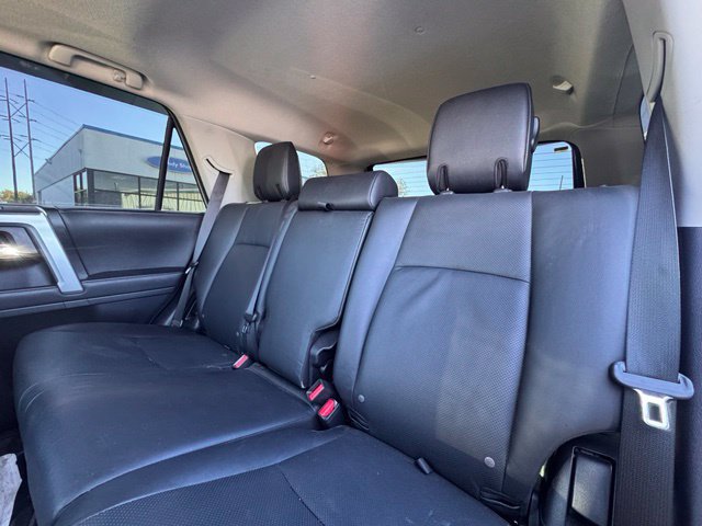 Used 2022 Toyota 4Runner Limited AWD/4WD image 12