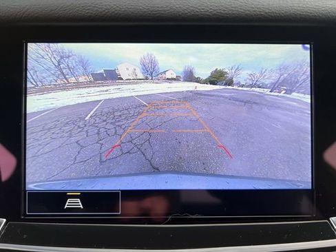 Used 2025 Cadillac XT6 Premium Luxury image 22