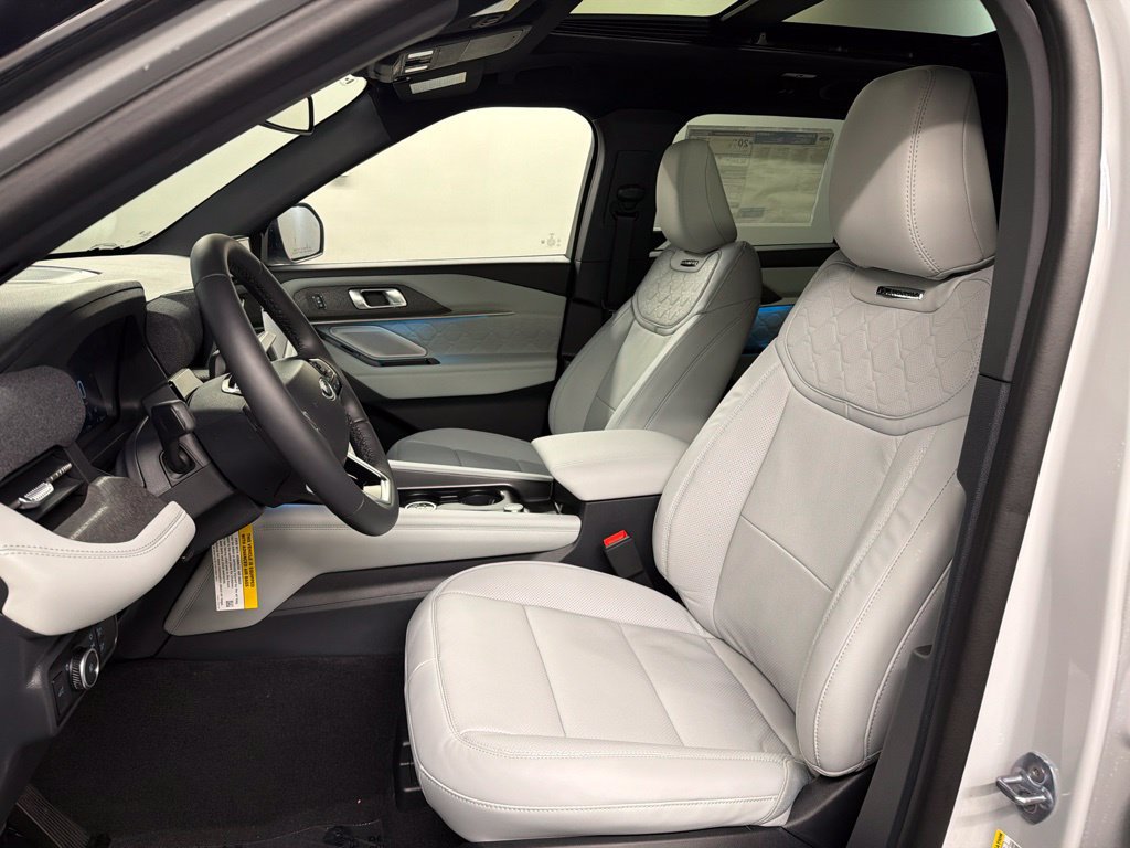 New 2027 Ford Explorer Platinum w/ 3.0L Ultimate Package AWD/4WD image 27